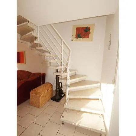 With 2 Bedrooms * Dorumer Neufeld