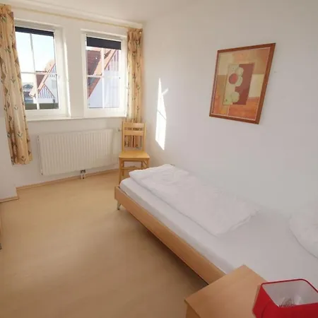 With 2 Bedrooms Hébergement de vacances